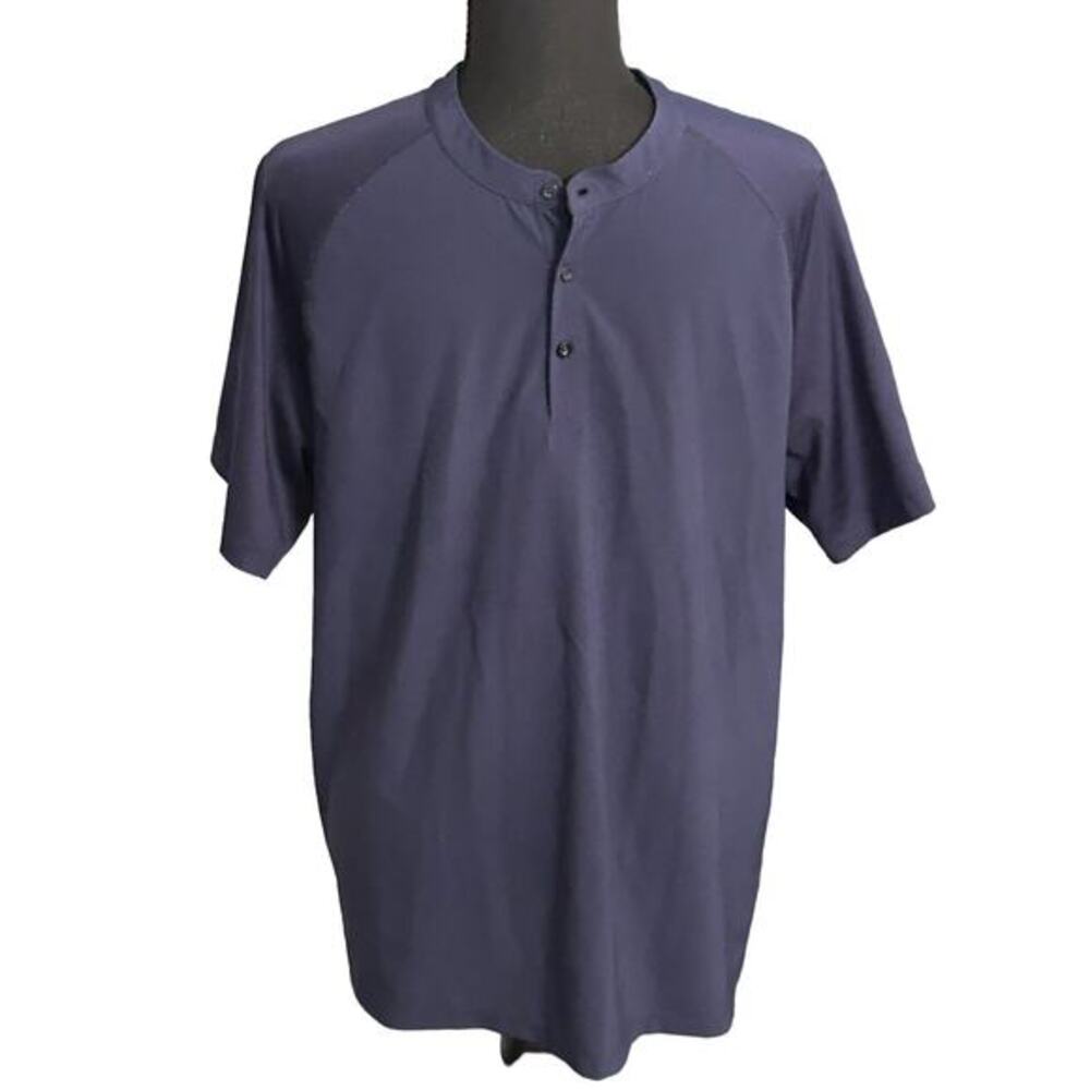 FILA Shirt Mens Medium Navy Blue W/White Stripe On Side Short‎ Sleeve 3 Buttons